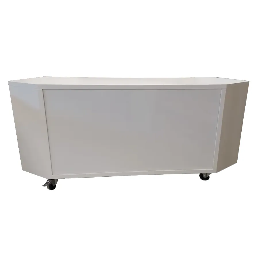 Desk 3 places blanc mat avec plexi diffusant et roulettes pour événements et conférences